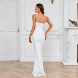 Robe blanche sequins | Robe soirée bretelles | Robe maxi col V | Robe pailletée femme | Robe blanche glamour | Robe de fête longue | Robe sexy sequins | Robe blanche élégante | Robe soirée col V | Robe femme paillettes