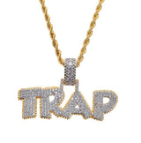 Collier chaîne Ice Out | Pendentif lettre trap design | Collier hip hop tendance | Bijoux trap personnalité | Collier mode hip hop | Chaîne trap style urbain | Pendentif lettre stylé | Collier mode homme femme | Bijoux trap fashion | Chaîne hip hop tendance