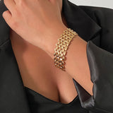 Bracelet large punk femme | Bracelet chaîne épaisse tendance | Bracelet main chunky mode | Bijoux punk femme 2022 | Bracelet style large maille | Bracelet chunky femme cadeau | Bracelet main épais mode | Bracelet punk tendance 2022 | Bijoux femme large chaîne | Bracelet mode femme chunky