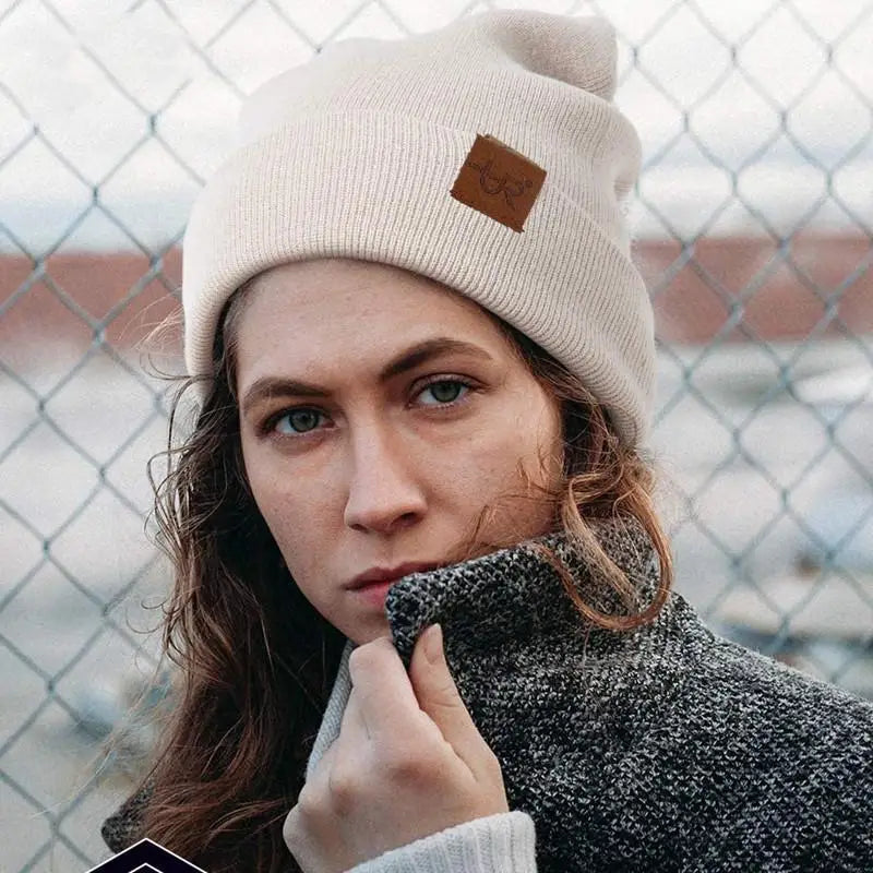 Bonnet unisexe URGENTMAN détail du tricot
