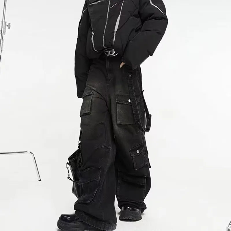 Jean cargo Y2K poches multiples | Pantalon baggy streetwear 2023 | Jean large vintage homme femme | Pantalon cargo denim oversize | Jean Y2K loose unisexe | Pantalon streetwear homme femme | Jean cargo décontracté vintage | Pantalon denim Y2K tendance | Jean ample avec poches cargo | Pantalon mode Y2K oversize