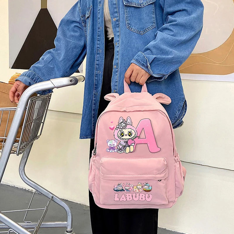 Sac à dos Labubu | Cartable avec oreilles de lapin | Sac étudiant dessin animé | Sac à dos lettres A-Z | Sac à dos scolaire pour enfants | Sac à livres garçon fille | Sac cadeau Labubu | Sac de rangement pour fournitures scolaires | Joli cartable | Sac cartoon à la mode