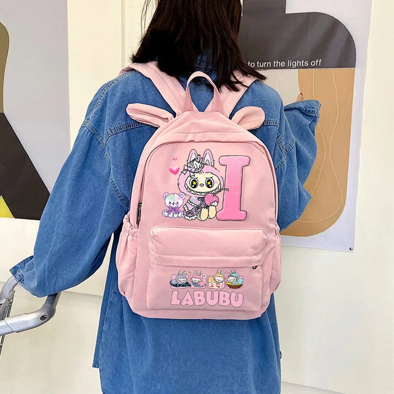 Sac à dos Labubu | Cartable avec oreilles de lapin | Sac étudiant dessin animé | Sac à dos lettres A-Z | Sac à dos scolaire pour enfants | Sac à livres garçon fille | Sac cadeau Labubu | Sac de rangement pour fournitures scolaires | Joli cartable | Sac cartoon à la mode