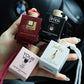 Parfum de voiture longue durée | Désodorisant auto intérieur | Parfum voiture effet frais | Accessoire parfum voiture | Désodorisant voiture élégant | Parfum auto senteur durable | Parfum intérieur voiture | Spray parfum pour voiture | Parfum voiture anti-odeur | Fraîcheur auto longue tenue
