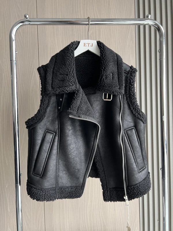Veste en simili cuir pour femmes avec doublure en taffetas-2024 nouveau produit veste en cuir chaud avec col en fourrure Teddy pour femmes