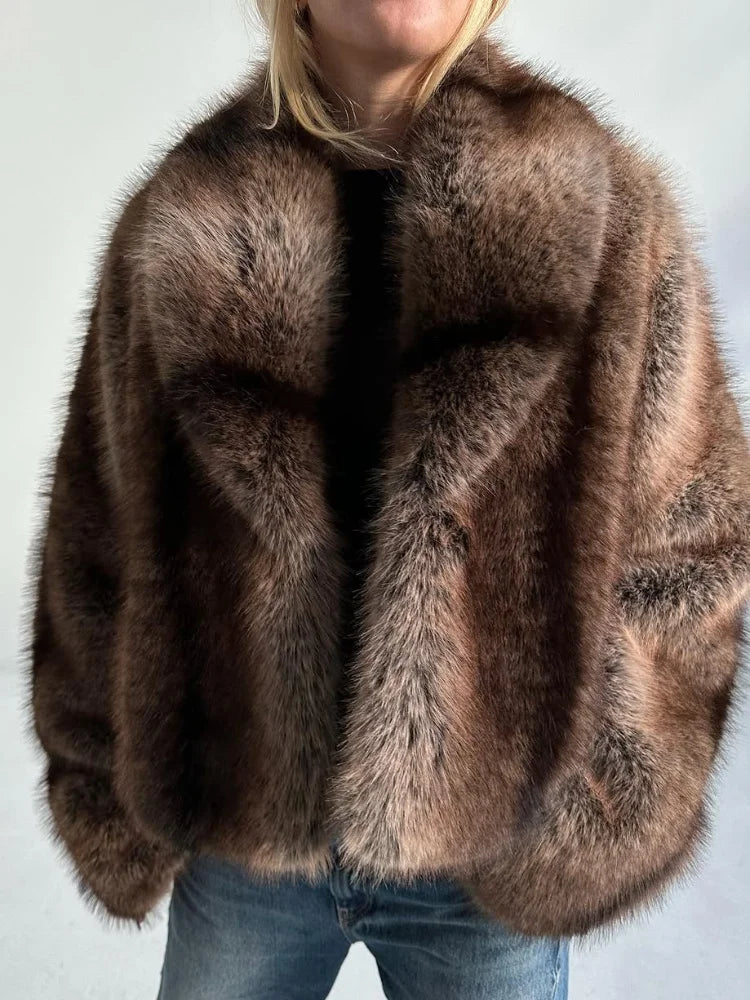 Vestes épaisses en fausse fourrure pour femmes, manteau chaud Chic à revers de couleur unie, manches longues, ample, vêtements d'extérieur de rue, hiver 2025