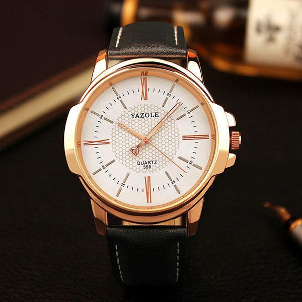 Montre quartz or rose | Montre femme or rose | Montre élégante quartz | Montre or rose chic | Montre mode femme | Montre bracelet or rose | Montre quartz tendance | Montre or rose classique | Montre femme design luxe | Montre or rose brillante