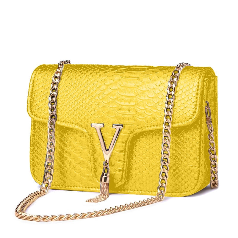 Sac à main femme luxe cuir | Sac bandoulière femme design | Sac de marque femme 2022 | Sac femme chaîne V élégant | Sac luxe cuir femme tendance | Sac à main stylé pour femme | Sac femme designer 2022 | Sac crossbody cuir femme luxe | Sac à épaule femme de marque | Sac à main fashion cuir femme