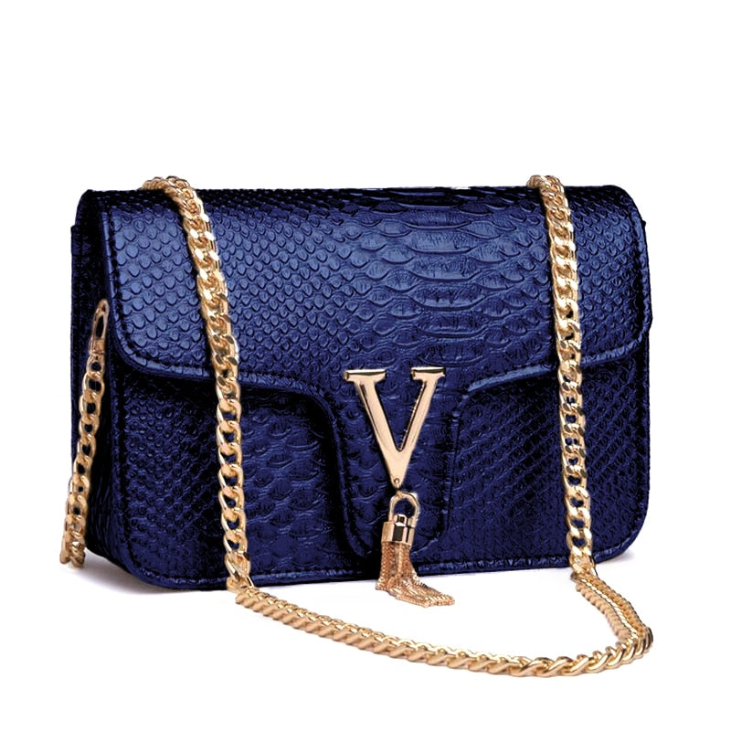 Sac à main femme luxe cuir | Sac bandoulière femme design | Sac de marque femme 2022 | Sac femme chaîne V élégant | Sac luxe cuir femme tendance | Sac à main stylé pour femme | Sac femme designer 2022 | Sac crossbody cuir femme luxe | Sac à épaule femme de marque | Sac à main fashion cuir femme