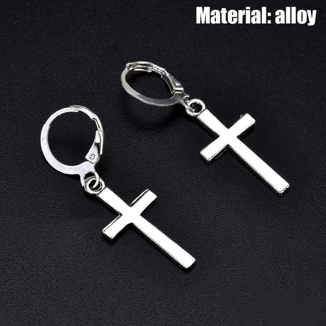 Boucles d'oreilles croix femme | Boucles pendantes style punk | Bijoux croix femme tendance | Boucles drop croix modernes | Boucles cartilage croix | Boucles d’oreilles punk femme | Boucles pendantes mode 2020 | Boucles d’oreilles croix élégantes | Aretes de mujer croix | Bijoux croix style moderne