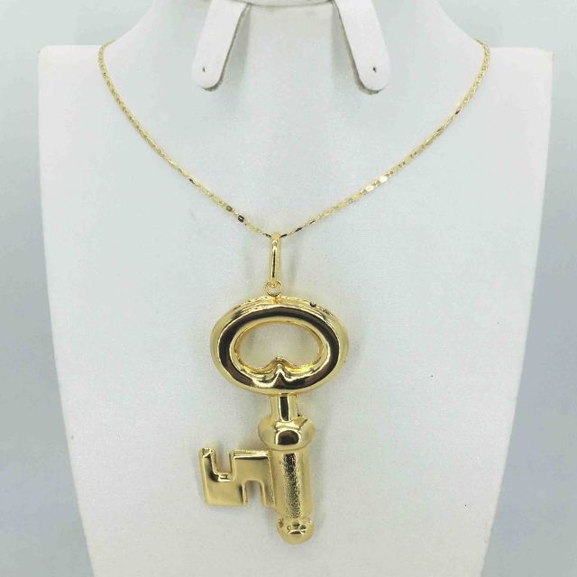 Collier doré 24K femme | Bijoux mariage style Dubaï | Collier fantaisie femme doré | Ensemble collier femme luxe | Collier design or Dubaï | Collier boutique femme mariage | Collier femme or brillant | Collier mode 24 carats | Parure collier femme dorée | Bijoux femme mariage Dubaï
