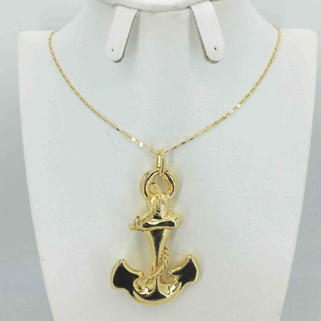Collier doré 24K femme | Bijoux mariage style Dubaï | Collier fantaisie femme doré | Ensemble collier femme luxe | Collier design or Dubaï | Collier boutique femme mariage | Collier femme or brillant | Collier mode 24 carats | Parure collier femme dorée | Bijoux femme mariage Dubaï
