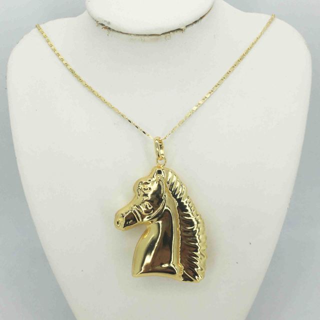 Collier doré 24K femme | Bijoux mariage style Dubaï | Collier fantaisie femme doré | Ensemble collier femme luxe | Collier design or Dubaï | Collier boutique femme mariage | Collier femme or brillant | Collier mode 24 carats | Parure collier femme dorée | Bijoux femme mariage Dubaï